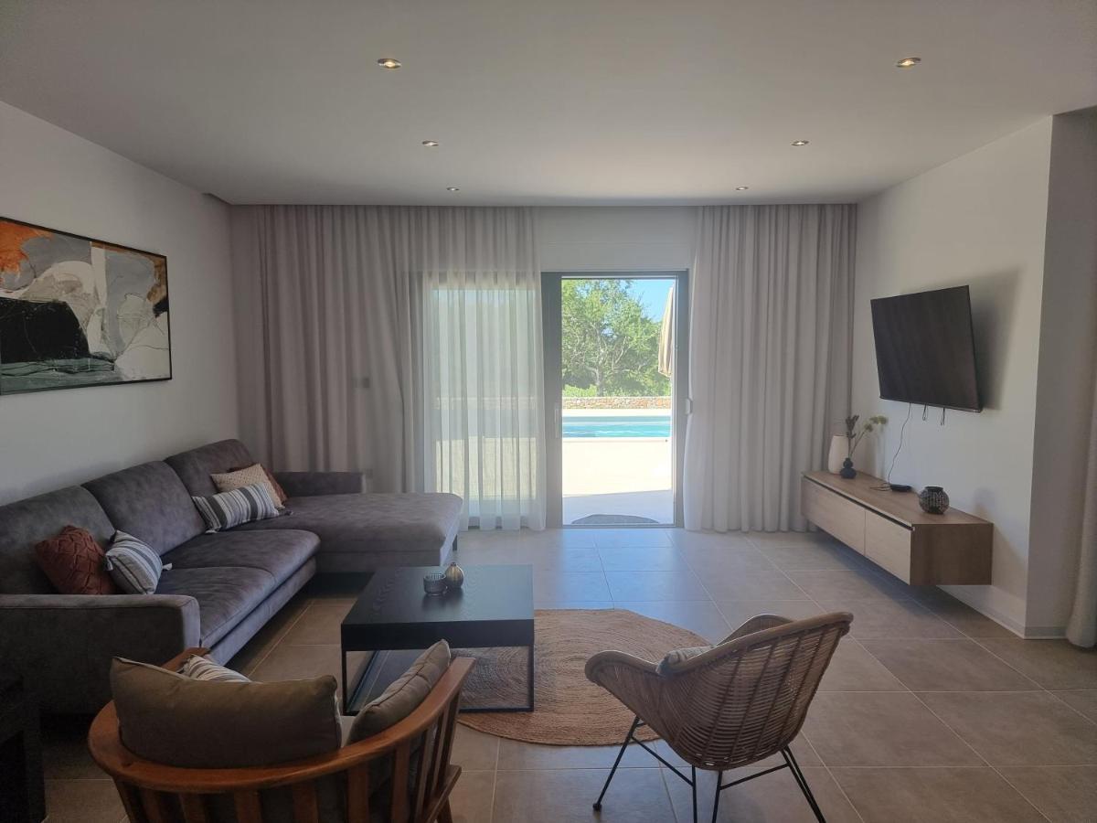 Luxury Villa Serena 2022 - With Heated Pool Cukrici Buitenkant foto