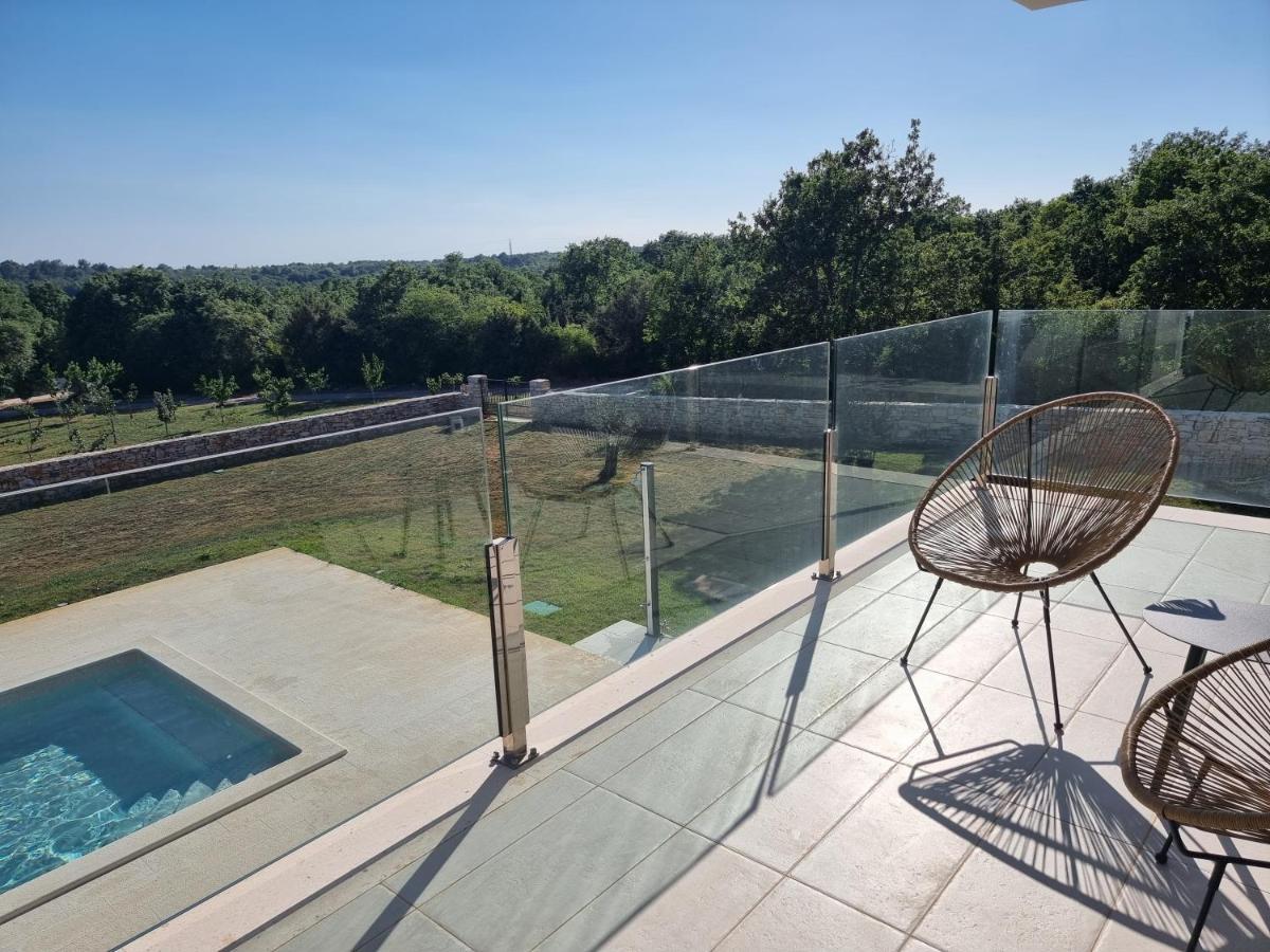 Luxury Villa Serena 2022 - With Heated Pool Cukrici Buitenkant foto